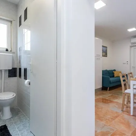 Apartment Maestral