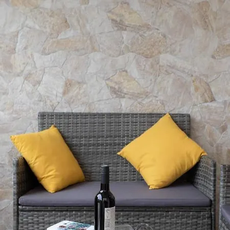 Maestral Apartman *